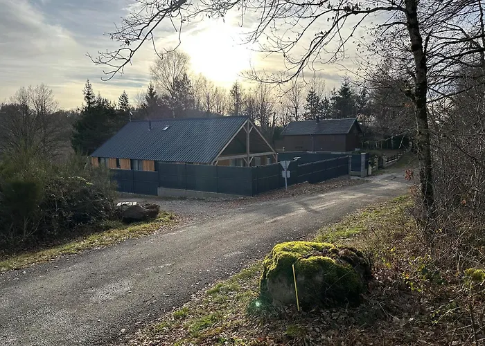 Julia Chalet Cros (Puy-de-Dome)