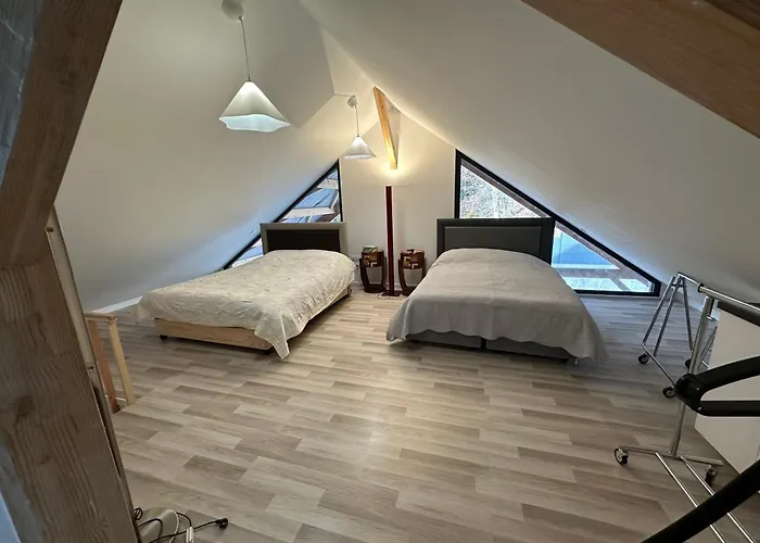 Julia Chalet Cros (Puy-de-Dome)